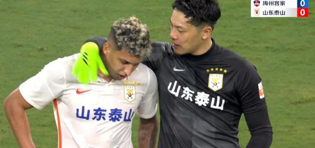 英雄联盟赛事官网入口-大小雷就是泰山队大小王 王大雷情绪化安抚成妙笔