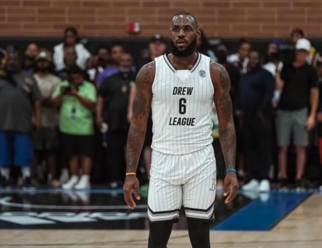 高清直播-詹姆斯42分拿捏德鲁联赛 称自己已经恢复100%健康